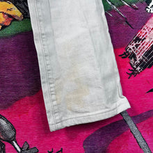 Load image into Gallery viewer, 5351 Japan White Bootcut Denim Y2K Pants Size 28/30
