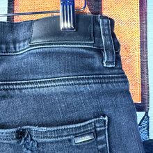 Load image into Gallery viewer, Amiri Black Bandanna Artpatch Black Jeans Size 34”
