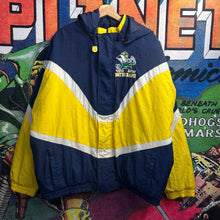 Load image into Gallery viewer, Vintage 90’s Notre Dame Sports Puffer Size Large
