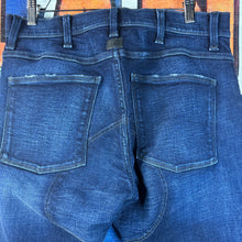 Load image into Gallery viewer, G-Star 5620 3D Zip Knee Skinny Jeans Size 31&quot;
