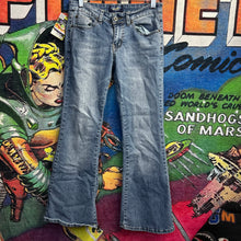 Load image into Gallery viewer, Y2K Women’s Flared Angel Jeans Size 29”
