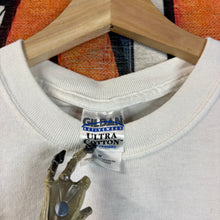 Load image into Gallery viewer, Y2K 2005 World Series Chicago White Sox vs. Houston Astros Tee Size Medium
