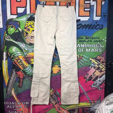 Load image into Gallery viewer, Valo Cream Multi Pocket Cargo Pants Size 32”

