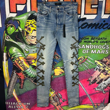 Load image into Gallery viewer, NWT Amiri Clay Indigo Camo Bone Jeans Size 30”
