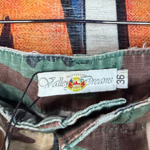 Load image into Gallery viewer, NWT Vale Rhinestones Embroidered Camo Shorts Size 36”
