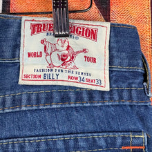 Load image into Gallery viewer, Y2K True Religion Jeans Size 36&quot;
