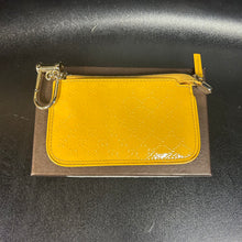 Load image into Gallery viewer, Gucci Sima Line Micro Guccissima Patent Leather Coin Case / Wallet
