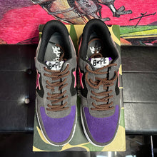 Load image into Gallery viewer, Brand New A BathingApe Bape Sta Black Grey Pink Suede Size 10
