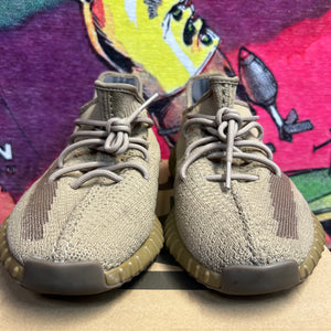 Kanye West Yeezy 350V2 “Earth” Size 10