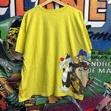 Load image into Gallery viewer, Vintage 90’s 97’ Looney Tunes Character Tee Size Boxy XL
