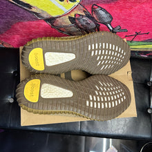 Load image into Gallery viewer, Kanye West Yeezy 350V2 “Earth” Size 10
