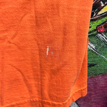 Load image into Gallery viewer, Y2K Nike Tee Size XL
