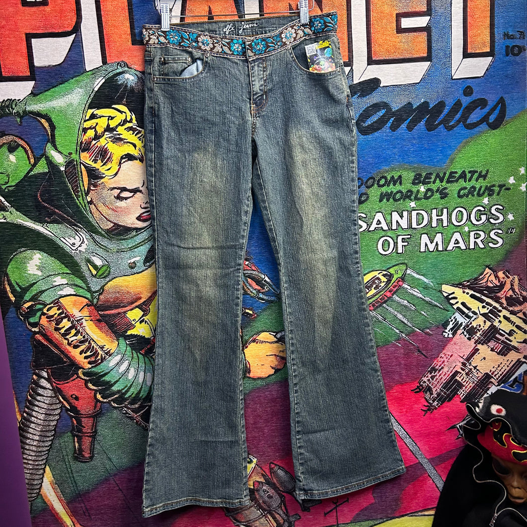 Y2K Beaded Jeans Size 30”