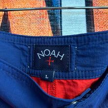 Load image into Gallery viewer, Noah Vayu Swim Trunks Size Large
