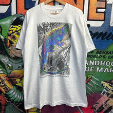 Load image into Gallery viewer, Vintage 90’s Houston Museum Iguana Tee Size XL
