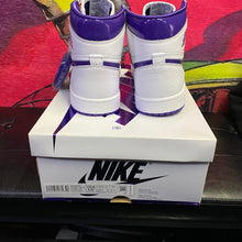 Load image into Gallery viewer, NEW Jordan 1 Retro High Court Purple Size W 10.5
