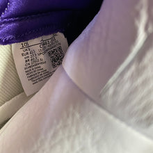 Load image into Gallery viewer, NEW Jordan 1 Retro High Court Purple Size W 10.5
