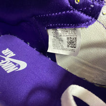 Load image into Gallery viewer, NEW Jordan 1 Retro High Court Purple Size W 10.5
