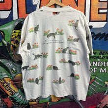 Load image into Gallery viewer, Vintage 90’s Cat Flowers Tee Size Large
