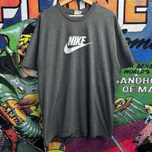 Load image into Gallery viewer, Y2K Nike Logo Tee Size Large
