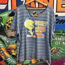 Load image into Gallery viewer, Vintage 90’s Tweety Bird Tee Size Women’s 2XL
