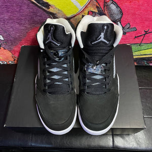 New Air Jordan 5 Oreo “Moonlight”Size 11