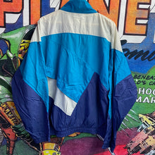 Load image into Gallery viewer, Vintage Puma Windbreaker Jacket size Large
