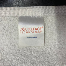 Load image into Gallery viewer, Travis Scott Astroworld Festival 2019 Towel
