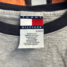 Load image into Gallery viewer, Vintage 90’s Tommy Hilfiger Tee Size XL
