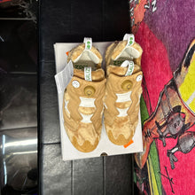 Load image into Gallery viewer, Brand New Reebok Instapump Fury Ted 2 Size 7.5
