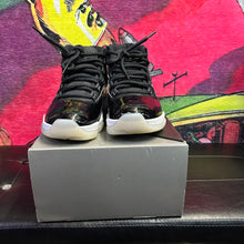 Load image into Gallery viewer, Air Jordan 11 Jubilee Size 7.5
