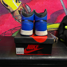 Load image into Gallery viewer, Jordan 1 Retro Royal (2017) (GS) Size 6.5
