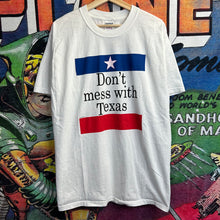 Load image into Gallery viewer, Y2K Don’t Mess With Texas Tee Size Large
