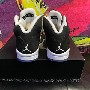New Air Jordan 5 Oreo “Moonlight”Size 11