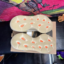 Load image into Gallery viewer, Brand New Yeezy 700 Safflower Size 8.5
