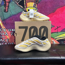 Load image into Gallery viewer, Brand New Yeezy 700 Safflower Size 8.5

