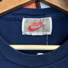 Load image into Gallery viewer, Vintage 90’s 🥾Nike Tee Size XL
