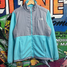 Load image into Gallery viewer, The North Face Baby Blue Zip Up Jacket Size Large
