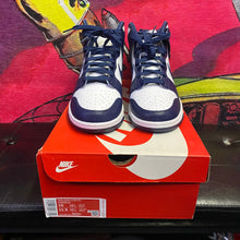 Load image into Gallery viewer, New Nike Dunk High Championship Navy Size 10
