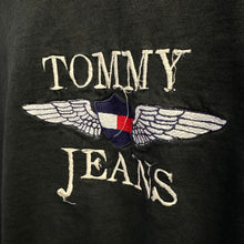 Load image into Gallery viewer, Vintage 90’s Tommy Jeans Tee Size XL
